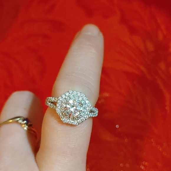 Charmed Aroma Ring - Picture 3 of 3